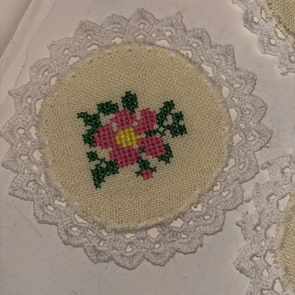 Set of 14 Coasters Cup Mat Pad Embroidered Lace Doilies 11cm/11cm(4